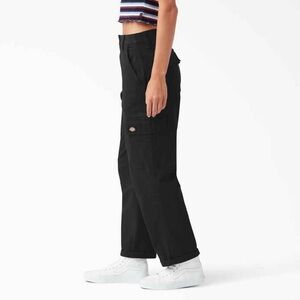 Like new Dickies cropped cargo pants
